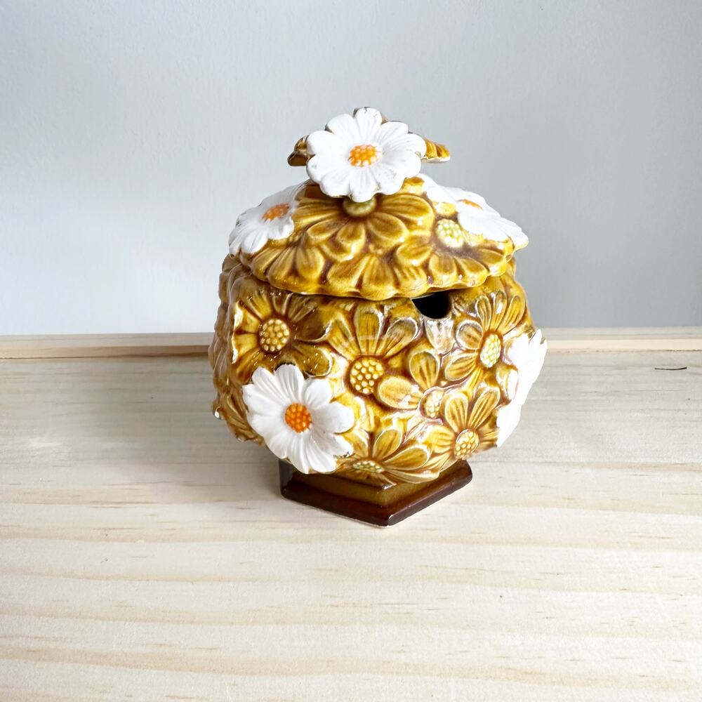 Vintage Floral Ceramic Cookie Jar Daisy Flower Canister w Lid Retro Decor